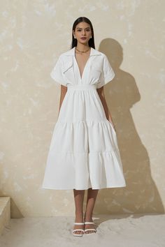 Point collar Deep V neckline Tiered skirt Calf length Unlined Tiered Shirt Dress, Tiered Linen Dress, Tiered Dress Casual, Tiered Skirt Outfit, Calf Length Dresses, Tiered Dress Pattern, Back Detail Dress, Midi Linen Dress, Linen Dresses Summer