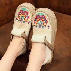 New Cloth Shoes Women's Ethnic Embroidered Shoes Round Head Lazy Shoes Flat Feet Shoes, Feet Shoes, Brown Wedge Sandals, Floppy Sun Hats, Brown Cowhide, Embroidery Shoes, Embroidered Shoes, Women Flats, Chunky High Heels