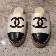 In Excellent Condition. Chanel Espadrilles Mules, Chanel Shoes Espadrilles, Chanel White, Chanel Shoes, Espadrille Shoes, Espadrilles, Color White, Chanel, Size 6