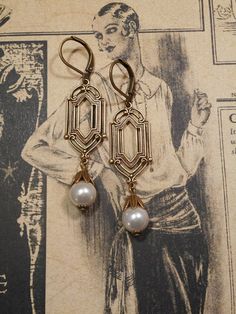 Art Deco Wedding Earrings - Art Deco Jewelry - Pearl Earrings for Bride - 1920s Wedding - Vintage St 20s Accessories Jewelry, Art Deco Jewelry 1920s Vintage, Art Deco Clothing 1920s Style, Art Deco Aesthetic Outfit, 30s Jewelry, Art Deco Outfit, Art Deco Clothing, Gatsby Jewelry, Daisy Buchanan