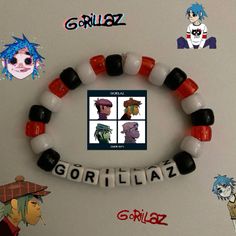 G𝑜𝑟𝑖𝑙𝑙𝑎𝑧 𝑏𝑟𝑎𝑐𝑒𝑙𝑒𝑡 𝑖𝑛𝑠𝑝𝑜 !! Gorillaz Bracelet, Music Inspired Jewelry, Pulseras Kandi, Kandi Inspo, Diy Kandi Bracelets, Pony Bead Bracelets, Diy Kandi, Kandi Kid, Kandi Ideas