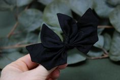 Bat Hair Bow / Black Bat Hair Bow / Black Bat Hair Clip / Bat Wings / Goth Hair Clip / Witchy Hair Bow, Goth Hair, Moth and Fae - Etsy