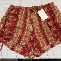 Faithfull The Brand Gypsy Shorts Red/Rust Boho Print Large Drawstring Waist & Sides 100% Rayon Brand Newtags Attached! Fits Ideas, Faithfull The Brand, Boho Print, Summer Fits, Cute Fits, Drawstring Waist, Summer Style, Boho Fashion, Rust