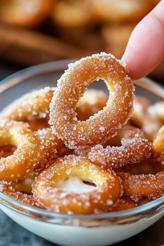 Cinnamon Sugar Pretzel Bites Bavarian Pretzel Bites, Cinnamon Sugar Pretzel Sticks, Dessert Bitesize Parties Food, Cinnamon Bugles, Pretzels Recipe Seasoned, Pretzel Christmas Snacks, Pretzel Sticks Recipe, Sweet Cream Cheese Dip, Cinnamon Sugar Pretzel Bites