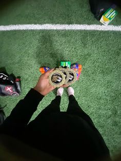 #track #trackandfield #blackgirl #jnrszn #americanhighschool #iamtutu #trackszn #mediaday#relayposes #winning#medal Black Track Aesthetic, Track Medals, High School Track And Field Aesthetic, Hurdles Track, Running Medal Display