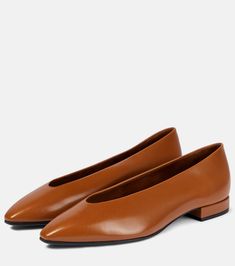 Rebecca Leather Ballet Flats in Brown - Loro Piana | Mytheresa Loro Piana Rebecca Flats, Modern Pointed Toe Ballet Flats For Workwear, Modern Pointed Toe Ballet Flats For Work, Modern Business Ballet Flats With Flat Heel, Classic Pointed Toe Ballet Flats With Sculpted Heel, Modern Pointed Toe Slip-on Ballet Flats, Modern Ballet Flats For Work, Pointed Toe Ballet Flats With Sculpted Heel For Work, Sleek Ballet Flats With Leather Sole And Almond Toe