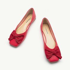 Bowknot Square Flats Soft Leather | C.Paravano Festival Shoes, Sparkle Jewelry, Platform Loafers, Pendent Necklace, Mary Jane Pumps, Mary Jane Flats, Ballerina Flats, Pink Beige, Mid Heel