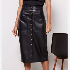 Blank Nyc Nordstrom Faux Modest Leather Skirt Style - City Bound Nwt Size 25 Msrp $98 Fall Night Out Skirt With Buttons, Black Pencil Skirt With Button Closure, Chic Black Skirt With Button Closure, Chic Black Pencil Skirt With Pockets, Black Skirt With Button Closure For Fall, Fall Black Skirt With Button Closure, Nyc City, Modest Skirt, Button Skirt