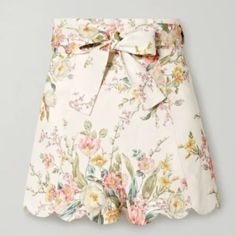 Zimmermann Zinnia Shorts Scalloped Floral-Print Linen Size 1 High-Rise, Tie Waist, Scalloped Hem, Zip Back-Seam, 100% Linen, Lining:100% Cotton, Dry Clean From Web: An Antique-Inflected Floral Pattern Heightens The Feminine Mood Of Zimmermann’s White Zinnia Shorts. They’re Crafted From Breathable Linen With A Matching Tie At The High-Rise Waist And Are Finished With Pretty Scalloped Hems. Excellent Condition, New But No Tags, Tried On But Never Worn. No Marks, Stains Or Signs Of Wear. See Image Cute Cotton Bloomers With Floral Print, Zimmermann Shorts, Zimmermann Skirt, Pink Zimmermann Dress, Luxury Floral Print Shorts, Scalloped Hem, Printed Linen, Passion For Fashion, Floral Pattern