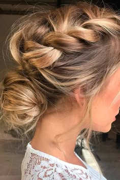 Amazing Summer Hairstyles With Braides picture 3 Easy Wedding Guest Hairstyles, Updo Hairstyles Tutorials, Wedding Hair Trends, Messy Wedding Hair, Guest Hair, Wedding Guest Hairstyles, Long Blonde Hair, Hairstyles Haircuts