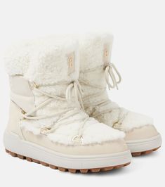 Find BOGNER Chamonix S 10 Shearling Snow Boots on Editorialist. Upper: leather. Lining: fabric. Sole: fabric insole, rubber sole. Toe shape: round toe. Made in Italy. Includes: shoe box. Designer color name: Offwhite. Trim: shearling. Closure: lace-up. Leather Snow Boots, Boot Stand, Winter Shoes For Women, Ankle Boots Flat, Moon Boots, Platform Ankle Boots, Leather Chelsea Boots, S 10, Winter Shoes