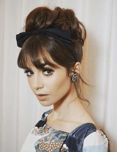 Add a fem finishing touch to your look with this elongated structured bow headband. Made by hand in NYC. Available in Blush, Black, Red and Nude. As seen on Lily Collins Classic French Hairstyles, Lily Jane Collins, Makeup 2022, 60s Hair, Haute Hair, Bow Hairstyle, Lily Collins, Zayn Malik, Vintage Hairstyles