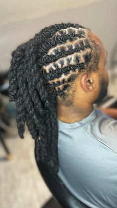 Dreads Care, Black Natural Hair Care, Big Natural Hair, Dreadlock Hair, Dreadlock Hairstyles For Men, Short Locs Hairstyles, Dreadlock Styles, Dreads Styles