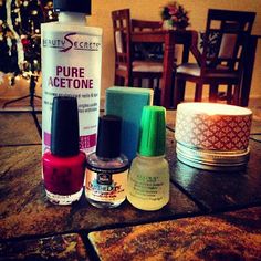 "gel" manicure. Lasts as well as a shellac manicure and can use any nail polish color you want. Will be trying this. Nail Shellac, Long Lasting Manicure, Gel Manicure At Home, Shellac Manicure, Behind Blue Eyes, Back To Nature, Sally Hansen, Health And Beauty Tips