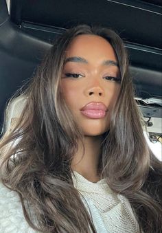 Taupe Brown Hair, Sr Photos, Bombshell Makeup, Black Hair Balayage, Cute Makeup Looks, Hair Inspo Color, Mode Inspo, Brunette Hair, Pretty Makeup