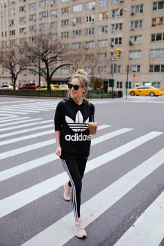 Adidas Originals Trefoil Hoodie & Stripe Leggings Adidas Socks Outfit Woman, Adidas Hoodie Outfit, Striped Leggings Outfit, Sports Mom Outfit, Hoodies Womens Fashion