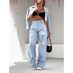 A Calça Jeans Feminina Wide Leg Rasgada no estilo pantalona é perfeita para quem procura um look moderno e confortável. Com modelagem ampla e rasgos estratégicos, essa calça une o estilo despojado com uma pegada fashion.  #CalçaWideLeg #JeansFeminino #CalçaPantalona #ModaFeminina #JeansRasgado #EstiloDespojado #LookCasual #ModaUrbana #TendênciaJeans #Fashion2024 #OutfitFeminino #CalçaComEstilo #EstiloFeminino #CalçaJeansRasgada #JeansWideLeg Hip Hop Girl Style, Women's Outfit Sets, Short Party Dress, Jeans Wide, Women's Casual Style, Wide Pants, Minimalist Outfit, Flare Pants, Ripped Jeans