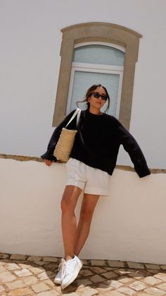 Minimalist Moda, Mode Hippie, European Summer Outfits, Europe Outfits, Italy Outfits, Traje Casual, 가을 패션, Looks Style, Mode Inspiration