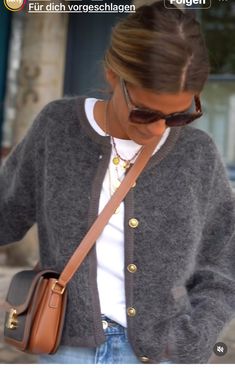 Gray Outfit, Timeless Chic, Fashion Mood Board, Grey Outfit, Trendy Fashion Women, Comfy Outfits, European Fashion, Spring Outfit, Beautiful Outfits