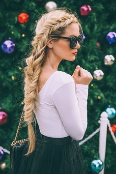 Tresse épi Barefoot Blonde, Fishtail Braid, Foto Tips, Long Blonde, Bob Styles, Long Straight Hair, Long Blonde Hair, Fish Tail Braid, Winter Hairstyles