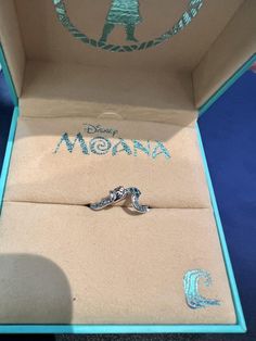 Moana x RockLove Jewelry Collection is Calling to Me! - Jewelry - Disney Preppy, Pandora Bracelet Charms Ideas, Moana Disney, Preppy Jewelry, Princess Jewelry, Pandora Bracelet Charms, Disney Jewelry, Birthday Wishlist