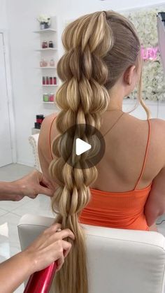 50K likes, 278 comments - samirasjewelry on June 4, 2023: "I partnered with @saloncentric for this Big Banana bushel braid hair 🍌. I’m styling with Big @sexyhair “Root Pump “ to keep the hair sleek , shiny and provide long lasting hold . Check this product out + all of my other fav products at Salon Centric’s Summer Blow Out Sale . Today June 4th till the 6th check out the deals : •15% off all brands •10% off color 12+ tubes •50% off doordazzlers #saloncentricpartner #samirasjewelry #scxsbo2 Cute Hairstyles For Long Hair Brunettes, Braid Hairstyles For Athletes, Long Hairstyles Braided, Fun Long Hair Hairstyles, Hair Braid Ideas Easy, Full French Braid, Easy Hair For Long Hair, Banana Bushel Braid Tutorial, Cute Hairstyles For White Women