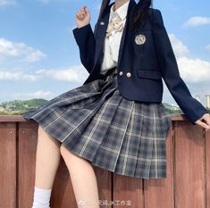 Korean School, Girl Skirts, Uniform Outfits, Pic Inspiration, School Uniform Fashion, School Uniform Outfits, Holy Chic, Uniform Fashion, School Uniforms