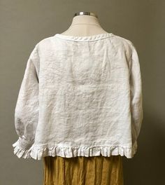 Long Sleeve Linen Tops With Ruffles, Summer Linen Top With Ruffled Collar, Spring Linen Ruffle Tops, Spring Linen Ruffled Tops, Beach Linen Tops With Ruffles, Beach Tops With Ruffles In Linen, Shrug Top, Linen Slip Dress, Shabby Chic Clothes