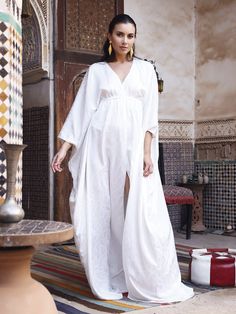 Naim Dress - Zahr Blanc - diarrablu Modern Kaftan, The Curated Closet, Convertible Clothing, Dakar Senegal, Small Atelier, Plus Size Looks, Maxi Kaftan, Artisan Fashion, Resort Wear For Women