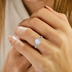 This ring features an round solitaire diamond elegantly secured in a four-prong setting on a solid gold band for a classic and timeless look. ✦ 𝐌𝐚𝐢𝐧 𝐒𝐭𝐨𝐧𝐞 𝐃𝐞𝐭𝐚𝐢𝐥𝐬✧ Shape: Round Cut Diamond✧ Focal Stone Size: 0.10 CT, 0.20 CT, 0.30 CT, 0.40 CT, 0.50 CT, 0.75 CT, 1.00 CT✧ Stone Type: Natural Diamond✧ Diamond Clarity: SI1 (0.10 CT - 0.49 CT), VS (0.50 CT - 1.00 CT)✧ Diamond Color: G-H✧ Diamond Certificate: Diamond Size of 1.00 Ct or higher will be IGI Certified. ✦ 𝐒𝐢𝐝𝐞 𝐒𝐭𝐨𝐧? Fancy Color Diamond Ring, Round Cut Halo Engagement Ring, Round Halo Engagement Rings, Colored Diamond Rings, Halo Necklace, Round Solitaire, Solid Gold Band, Halo Earrings, Halo Earrings Studs