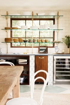 the kitchen is clean and ready to be used for cooking or baking, as well as other things