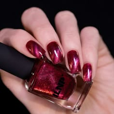 ILNP Be Mine - Crimson Red Magnetic Nail Polish Cute Aesthetic Makeup, Ilnp Nail Polish, Nails Metallic, Magnetic Nail Polish, Pink Sparkles, Nails Classy, Magnetic Nails, Red Nail Polish, Nice Nails