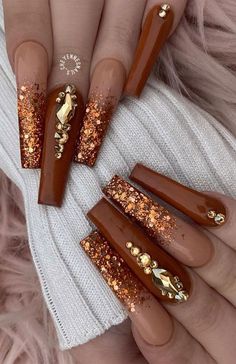 Welcome back to our new Brown Glitter Nails top collection of ideas and inspirations from Polyvore community. Brown Glitter Nails, Brown Acrylic Nails, Brown Nails Design, Brown Glitter, Gold Glitter Nails, Sparkle Nails, Nail Designs Glitter, Sparkly Nails