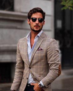 Sports Coat And Jeans, Casual Suit Look, Mens Suit Style, Casual Suit Jacket, Mens Fashion Blazer, Gents Fashion, Designer Suits For Men, Slim Fit Blazers