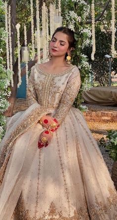 We Wish We Co Gold Wedding Gown, Nikkah Outfit, Nikah Outfit, Nikkah Dress, Bridal Dresses Pakistan, Outfits Woman, Pakistani Wedding Outfits, Pakistani Fancy Dresses, Pakistani Fashion Party Wear