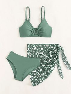 Cute Beach Outfits Bikinis, Beach Outfits For Teens, Cute Swimsuits For Teens, Cute Swimsuits For Teenagers, Cute Bikinis For Teens Summer, Bathing Suits For Teens, Bathing Suit Outfits, Swimsuits For Teens