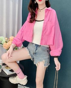 Pink Oversized Cropped Shirt | Yuqi - (G)I-DLE Yellow L Spring Trendy Solid Color Shirt, Trendy Solid Color Shirt For Spring, Korean Blouses, Korean Shirts, Thigh Wrap, Kpop Shirts, Fashion Chingu, Cropped Shirt, Shoe Size Conversion