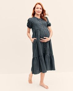 Designed to follow you through every stage of motherhood — pre bump through post bump — meet the nursing-friendly midi dress. In textured cotton gauze with functional buttons top to bottom, this piece allows for simple feeding access with pockets for pacifiers and more. Intentionally made for matchi