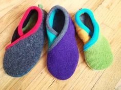 recycled felt slippers Sewing Slippers, Slipper Pattern, Upcycled Sweater, Diy Slippers, Upcycle Sweater, Wool Slippers, Felted Slippers, Slippers Pattern, Sewing Projects For Beginners