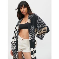 Brand New Casual Black Summer Outerwear, Casual Black Beach Outerwear, Chic Black Outerwear For Vacation, Black Outerwear For Vacation In Fall, Casual Black Printed Outerwear, Black Summer Beach Outerwear, Trendy Black Summer Outerwear, Casual Black Outerwear For Vacation, Chic Black Festival Outerwear