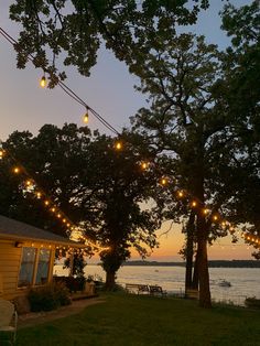 Beautiful lake sunset with string lights Porch View Aesthetic, Old Lakehouse Aesthetic, Home By The Lake, Lake Aethestic, Lake Resort Aesthetic, House On The Lake Aesthetic, Lakeside House Aesthetic, Lake House Life Aesthetic, House On A Lake Aesthetic