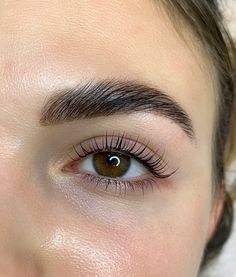 Eyelashes Lamination, Long Bottom Lashes, Eyebrows And Eyelashes, Eyelash Lamination, Lamination Lashes, Long Lashes And Thick Brows, Long Eyelash Aesthetic, Long Healthy Eyelashes