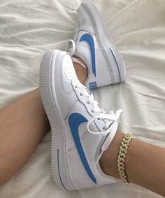 Nike Shoes Air Force, Dr Shoes, Jordan Shoes Girls, Custom Nike Shoes, All Nike Shoes, Hype Shoes