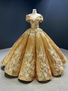 Beauty And The Beast Quince, Gold Ball Gown, Themed Bedrooms, Prom Inspo, Floor Length Gown, Quince Dresses, Chic Dresses