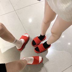 Mao Mao Outer Wear All-match Thick-soled Slippers Casual Non-slip Platform Slippers, Casual Non-slip Platform Slippers For Leisure, Non-slip Casual Platform Slippers, Casual Slip-on Platform Slippers, Casual Platform Slippers With Rubber Sole, Casual Platform Slide Slippers For Leisure, Casual Platform Slippers With Textured Sole, Casual Platform Slippers With Textured Sole And Round Toe, Casual Red Non-slip Slippers