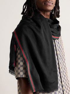 Gucci's scarf is part of the Pre-Fall '24 collection which aims to modernise its signature logos. Made from a blend of soft silk and cotton, it's jacquard-woven with the iconic 'GG' motif in tonal threads and has red and green stripes along the frayed edges. Signature Logos, Gucci Collection, Scarf For Men, Plain Scarves, Gucci Scarf, Fall 24, Scarf Men, Green Silk, Silk Scarves