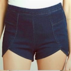 Never Worn! Free People Denim Shorts In Dark Blue. Super Soft Stretch Denim Tulip Style. Side Zipper Detail. Free People Shorts, Free People Denim, Zipper Detail, Stretch Denim, Side Zipper, Jean Shorts, Denim Shorts, Dark Blue, Free People