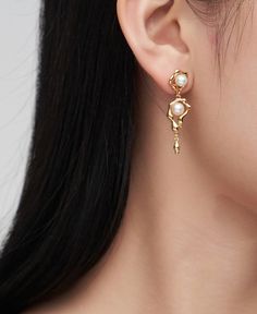 Gold Pearl Earrings, Long Style, Crafted Jewelry, Modern Aesthetic, Pretty Jewellery, Gold Pearl, Long Earrings, Jewelry Care, Blending