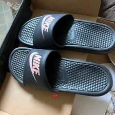 Size 10 Womens, Never Worn Pink Nike Casual Slides, Casual Pink Nike Slides, Casual Pink Open Toe Sneakers, Nike Sporty Pink Sandals, Nike Casual Pink Sandals, Sporty Pink Nike Sandals, Nike Pink Sandals With Cushioned Footbed, Pink Nike Sandals With Cushioned Footbed, Nike Pink Round Toe Sandals