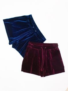 "Very comfortable velvet shorts Relaxed fit -------------------------- This garment is available in XS-XL sizes Every garment is made for 170 cm (5\"8') total height. We will be happy to customize it for you. Just send your personal measurements and height in \"message to seller\" box when ordering. ------------------------ SIGN UP TO OUR NEWSLETTER and get COUPON CODE for 15% OFF! http://eepurl.com/cvvL8D ------------------------ Follow us on PINTEREST: https://www.pinterest.com/orchideab/ Foll Velvet Shorts Suit, Velor Short Set, Cheap Purple Sleep Bottoms, Pailletten Shorts Boxers, Velvet Pjs Shorts, Venroy Shorts, Velour Shorts, Velvet Joggers, Velvet Shorts